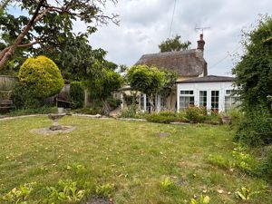 Rear Aspect (1)- click for photo gallery